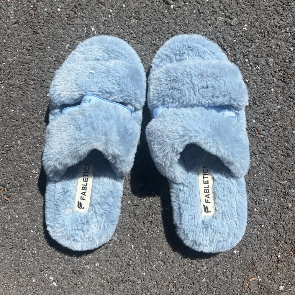 Fabletics Plush Sky Blue Slide Slippers